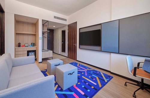 Thomson Road Hotel | Aloft by Marriott Singapore Novena