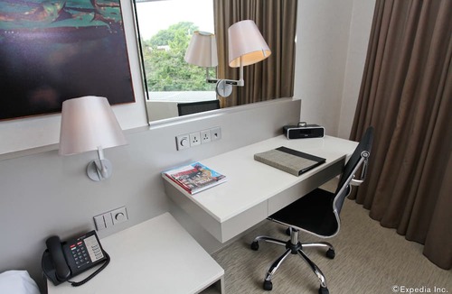 Singapore River Hotel | D'Hotel Singapore managed by The Ascott Limited