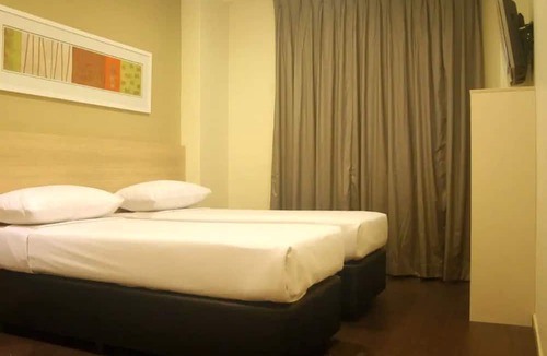 Red Light District Hotel | Hotel 81 Lucky