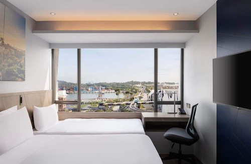 Bukit Merah Hotel | Travelodge Harbourfront