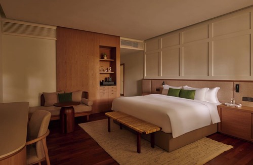 Sentosa Island Hotel | Amara Sanctuary Sentosa