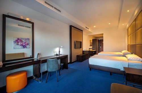 Yishun Hotel | Orchid Country Club
