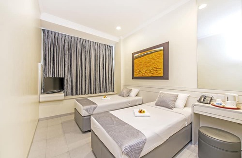 Lavender Hotel | Hotel 81 Elegance