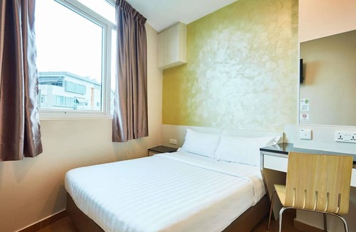 Queenstown Hotel | ibis budget Singapore West Coast