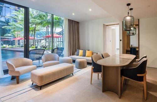 South East Division Hotel | Crowne Plaza Changi Airport by IHG
