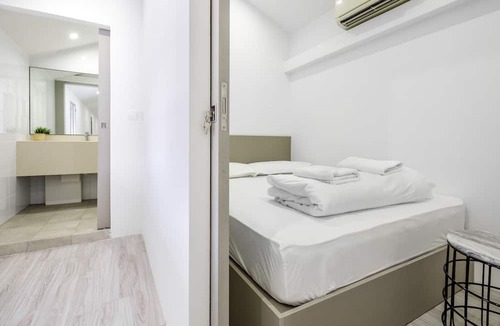 Downtown Singapore Hotel | Circular House
