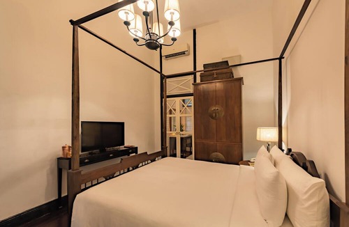 Bukit Merah Hotel | Labrador Villa