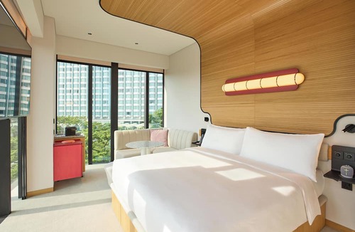 Orchard Hotel | The Standard, Singapore