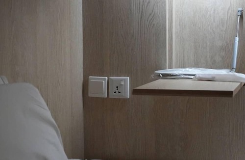 Bugis Village Hostel | The Room @Bugis