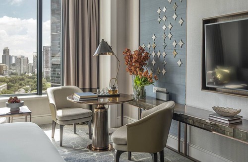 Orchard Hotel | Four Seasons Hotel Singapore