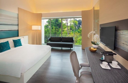 Southern Islands Hotel | ONE15 Marina Hotel Sentosa Cove