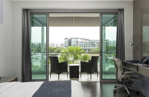 Southern Islands Hotel | ONE15 Marina Hotel Sentosa Cove