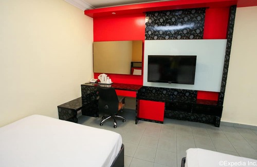 Red Light District Hotel | Seng Wah Hotel