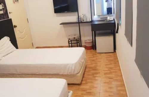 Red Light District Hotel | The Amazing Inn