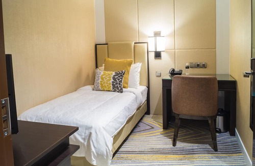 South East Division Hotel | Ambassador Transit Hotel Terminal 2