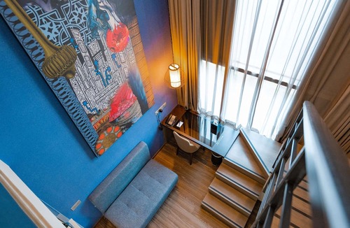 Bugis Village Hotel | Mercure Singapore Bugis