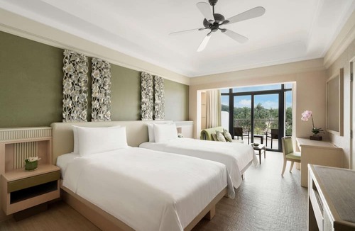 Sentosa Island Resort | Shangri-La Rasa Sentosa, Singapore