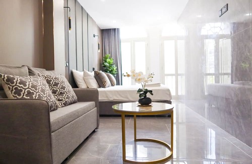 Singapore River Apartment | Recharge Residences