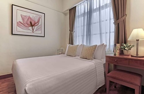 Singapore River Apartment | Village Residence Robertson Quay