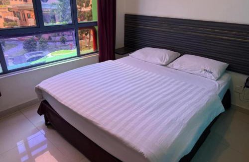 Red Light District Hotel | Darlene Hotel