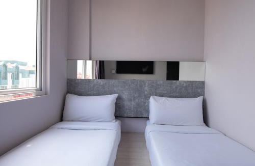 Red Light District Hotel | ibis budget Singapore Vanda