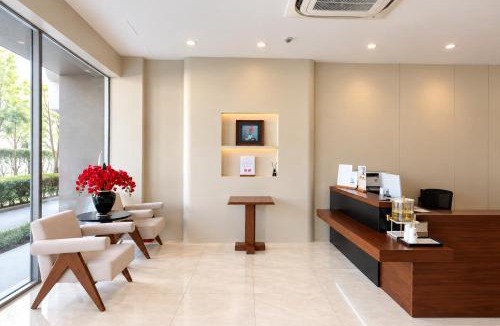 Lavender Hotel | Asphodel Inn - Newly Renovated