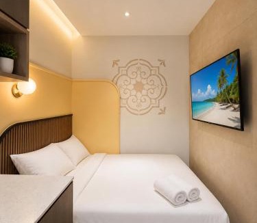 Marine Parade Apartment | ISA Hotel Amber Road