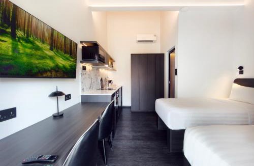 Pasir Ris Resort | Coliwoo Resort Changi