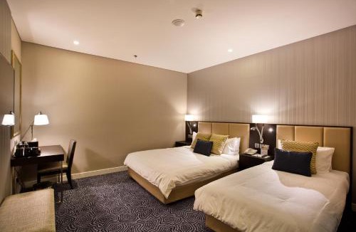 South East Division Hotel | Ambassador Transit Hotel - Terminal 3