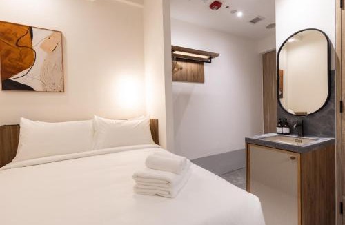 Kampong Glam Hotel | Heritage Collection on Victoria - Mobile App Check-In