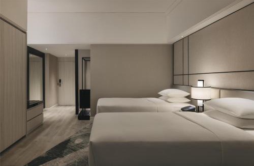 Orchard Hotel | Hilton Singapore Orchard