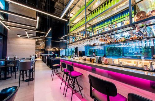 Orchard Hotel | YOTEL Singapore Orchard Road