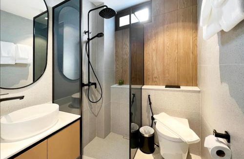 Thomson Road Apartment | Hmlet Essentials Novena