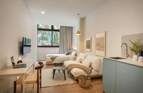 Singapore River Hotel | Alma House