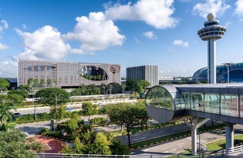 South East Division Hotel | Crowne Plaza Changi Airport by IHG