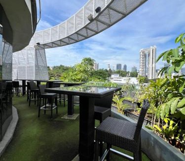 Singapore River Hotel | D'Hotel Singapore managed by The Ascott Limited
