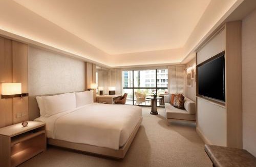 Orchard Hotel | Conrad Singapore Orchard