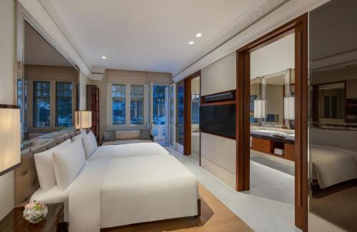 Colonial District Hotel | The Capitol Kempinski Hotel Singapore
