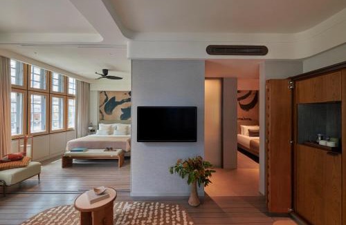 Downtown Singapore Hotel | 21 Carpenter, Singapore, a Member of Design Hotels