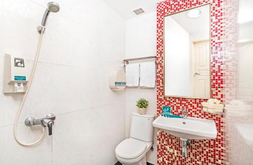 Hougang Hotel | Hotel 81 Kovan