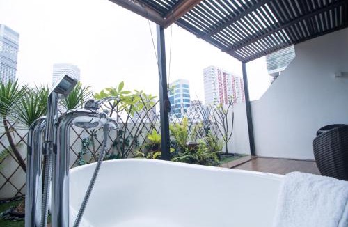 Colonial District Hotel | Hotel NuVe Heritage