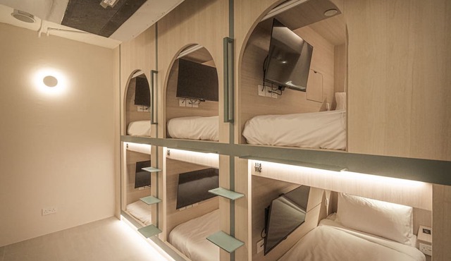 Jyu Capsule Hotel