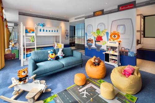 Crowne Plaza Changi Airport by IHG