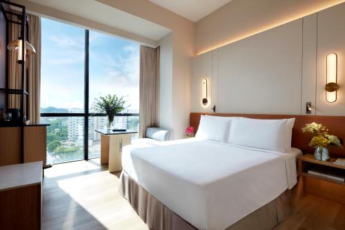 Momentus Hotel Alexandra in Singapore