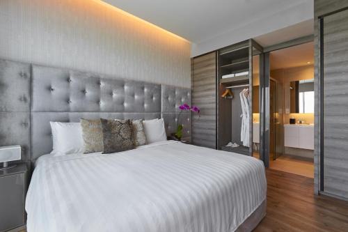Pan Pacific Serviced Suites Beach Road, Singapore in Singapore